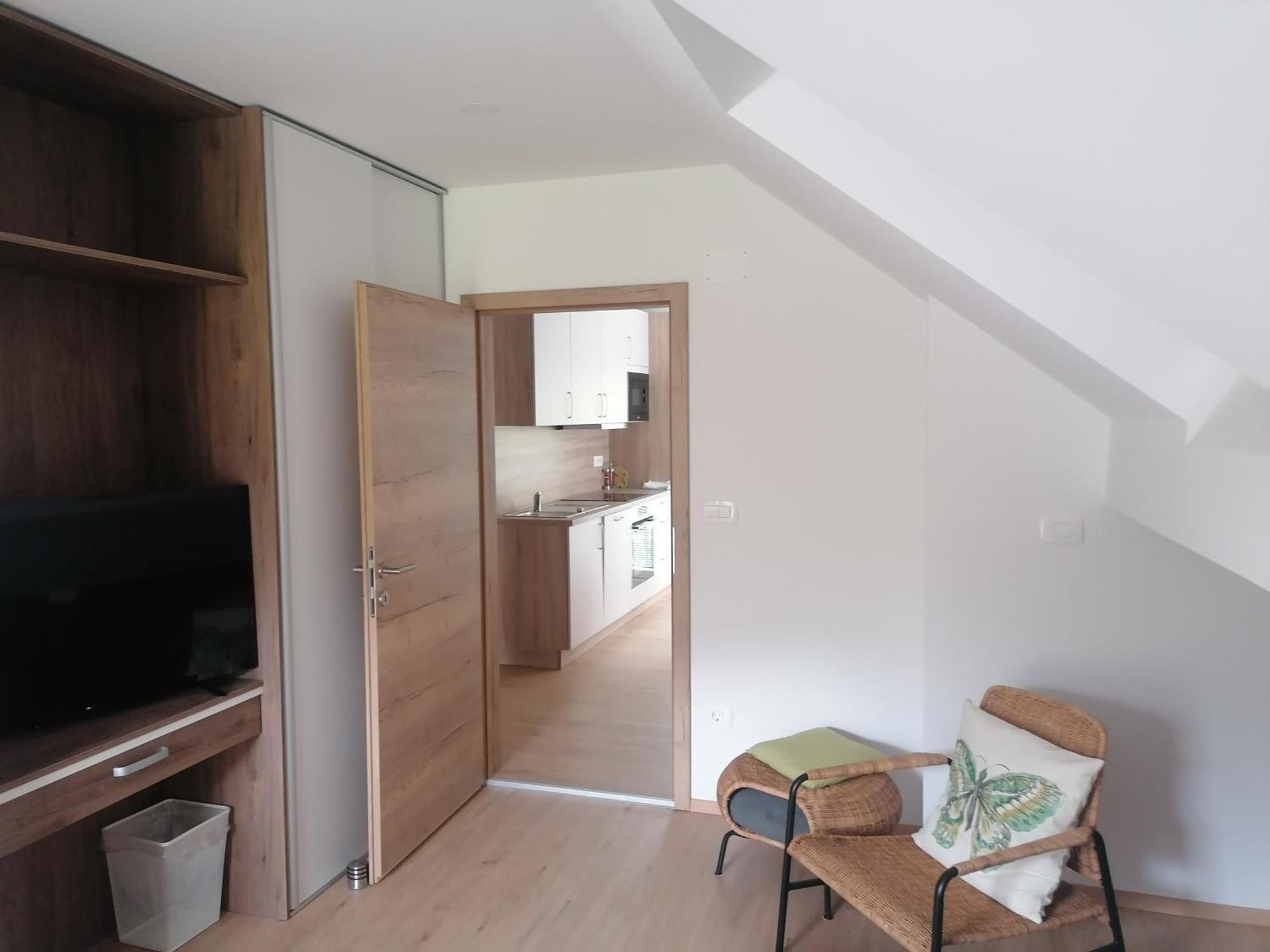 Accommodation Destina, Lake Bohinj Bilik gambar